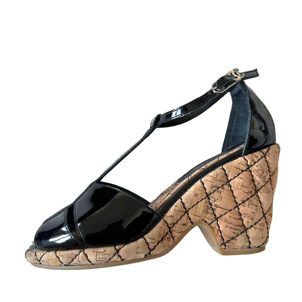 CHANEL Patent Leather T-Strap Quilted Cork Platform Block Heel Sandal Size US 6 - Picture 4 of 14